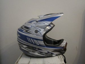 g -Mac  Crosshelm